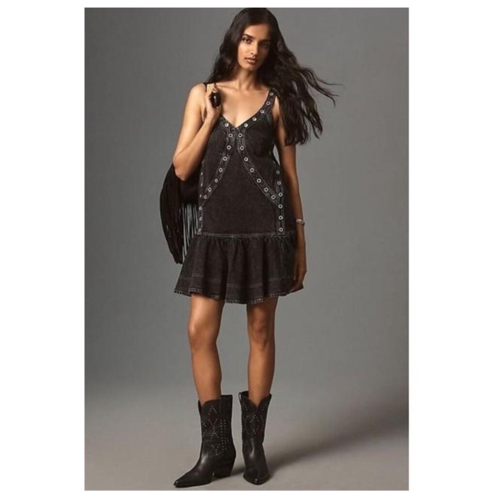 PILCRO Anthropologie‎ NEW Sleeveless V-Neck Studded Denim Mini Dress Size Medium